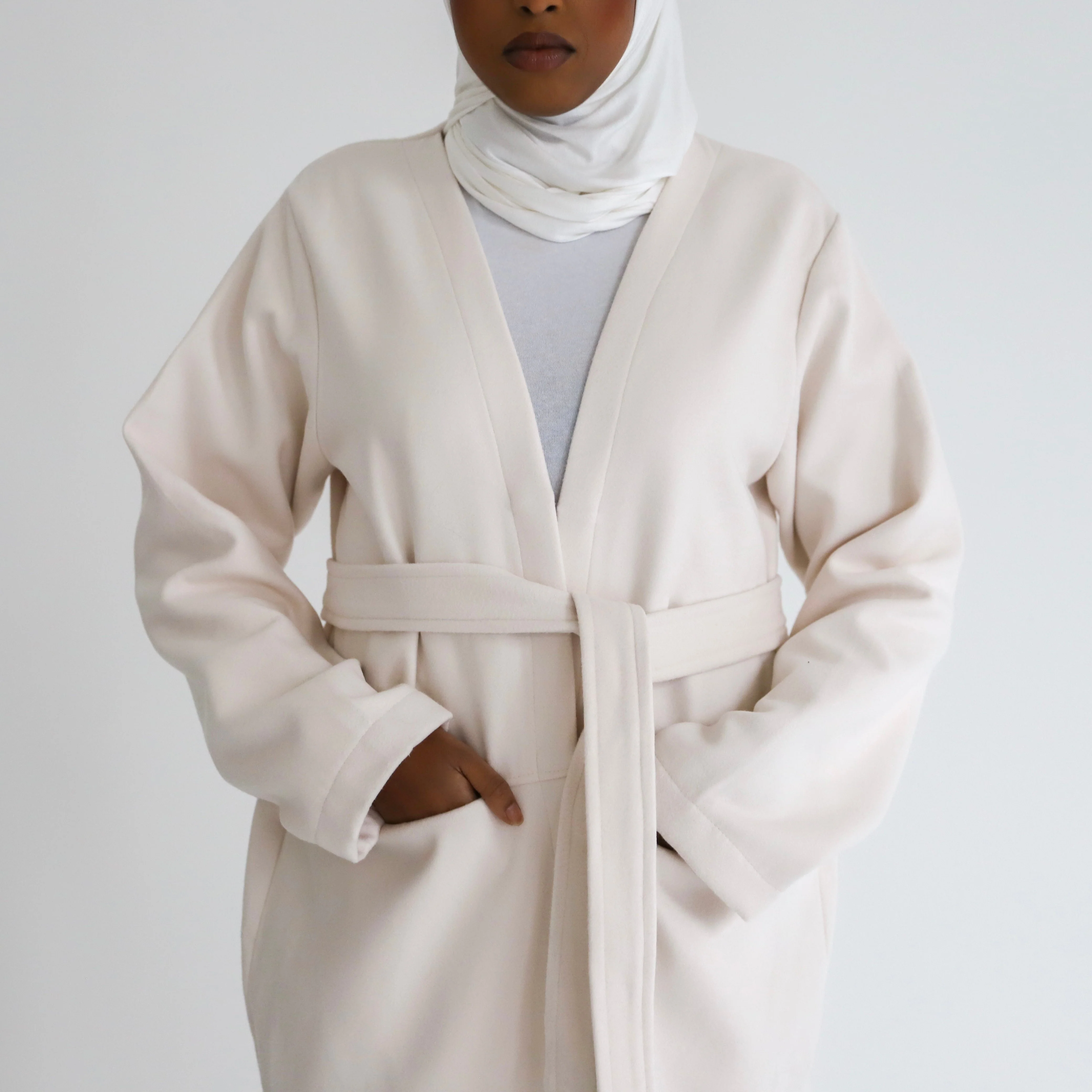 Abaya Coat Off-White - Image 3