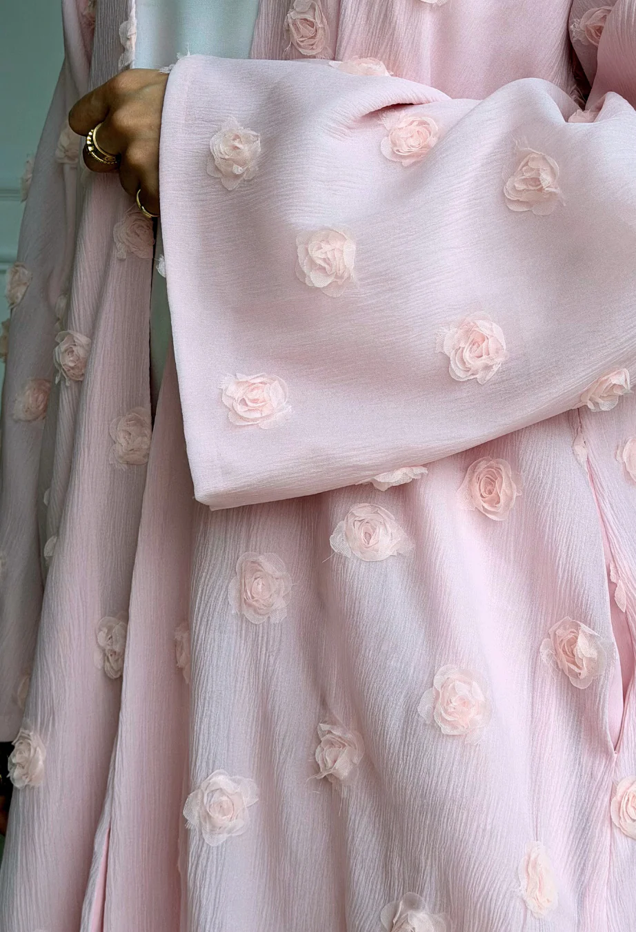 Blush Rosette Abaya - Image 10