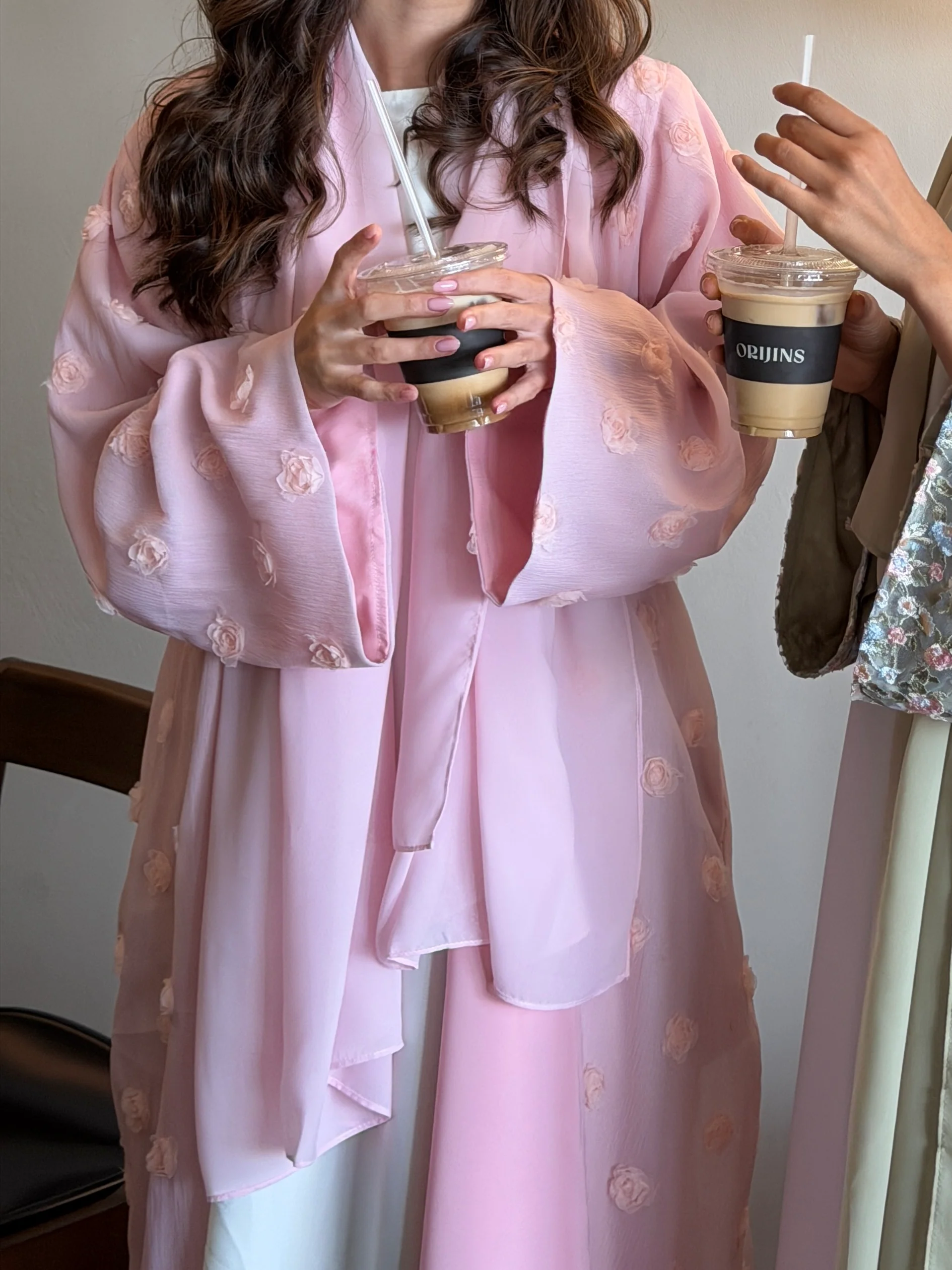 Blush Rosette Abaya - Image 5