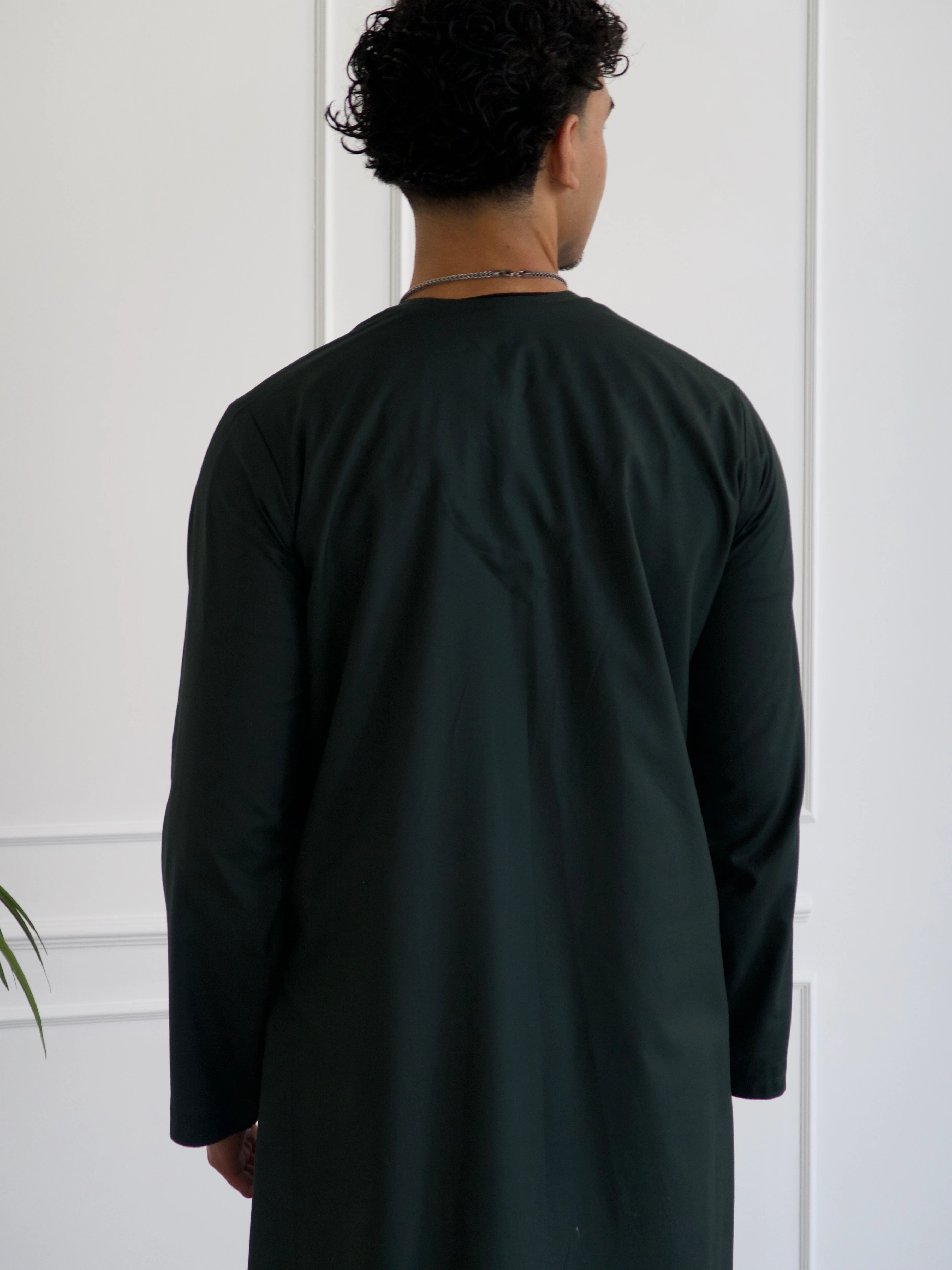 Green Emirati Thobe - Image 4