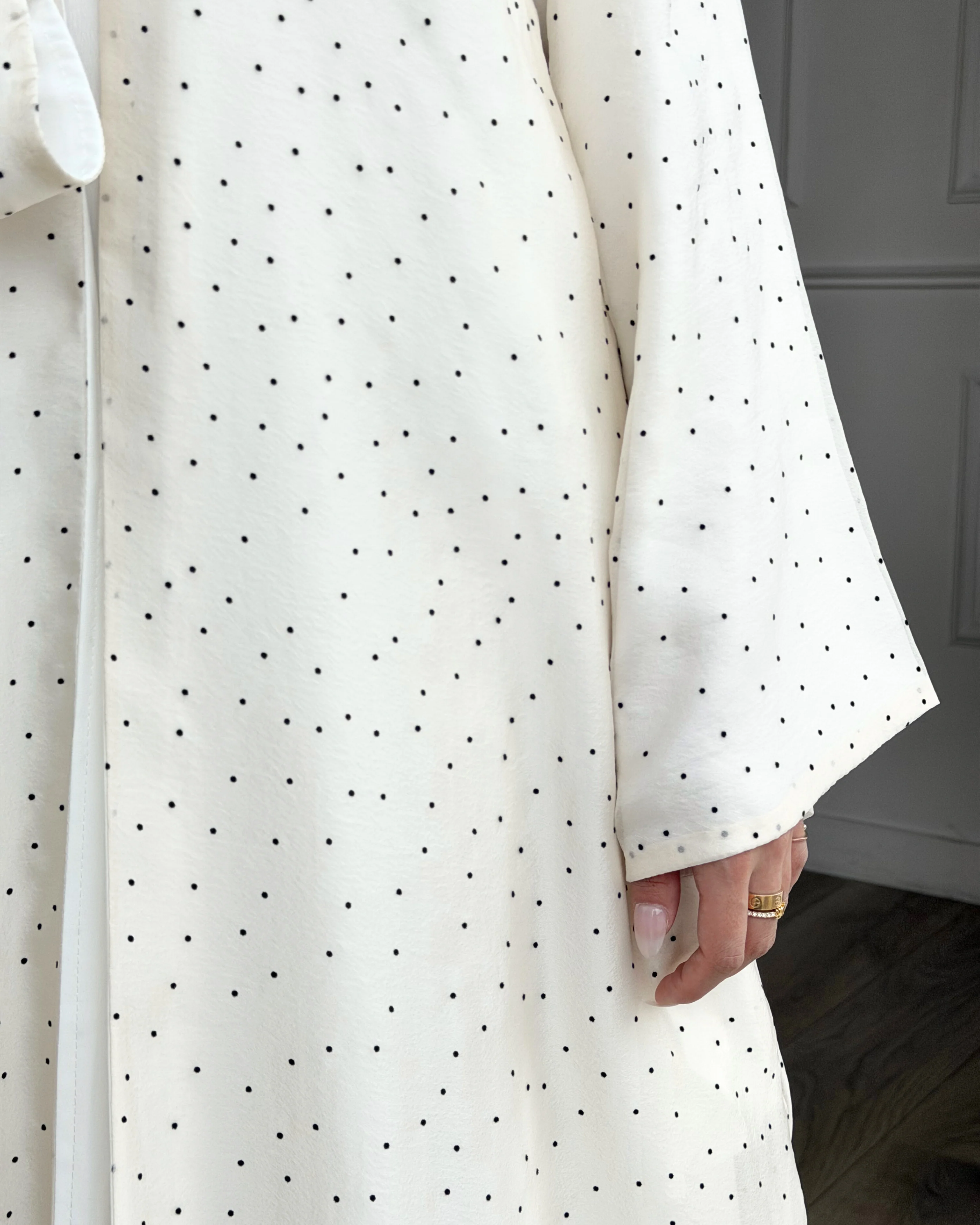 Ivory Sprinkle Abaya - Image 5