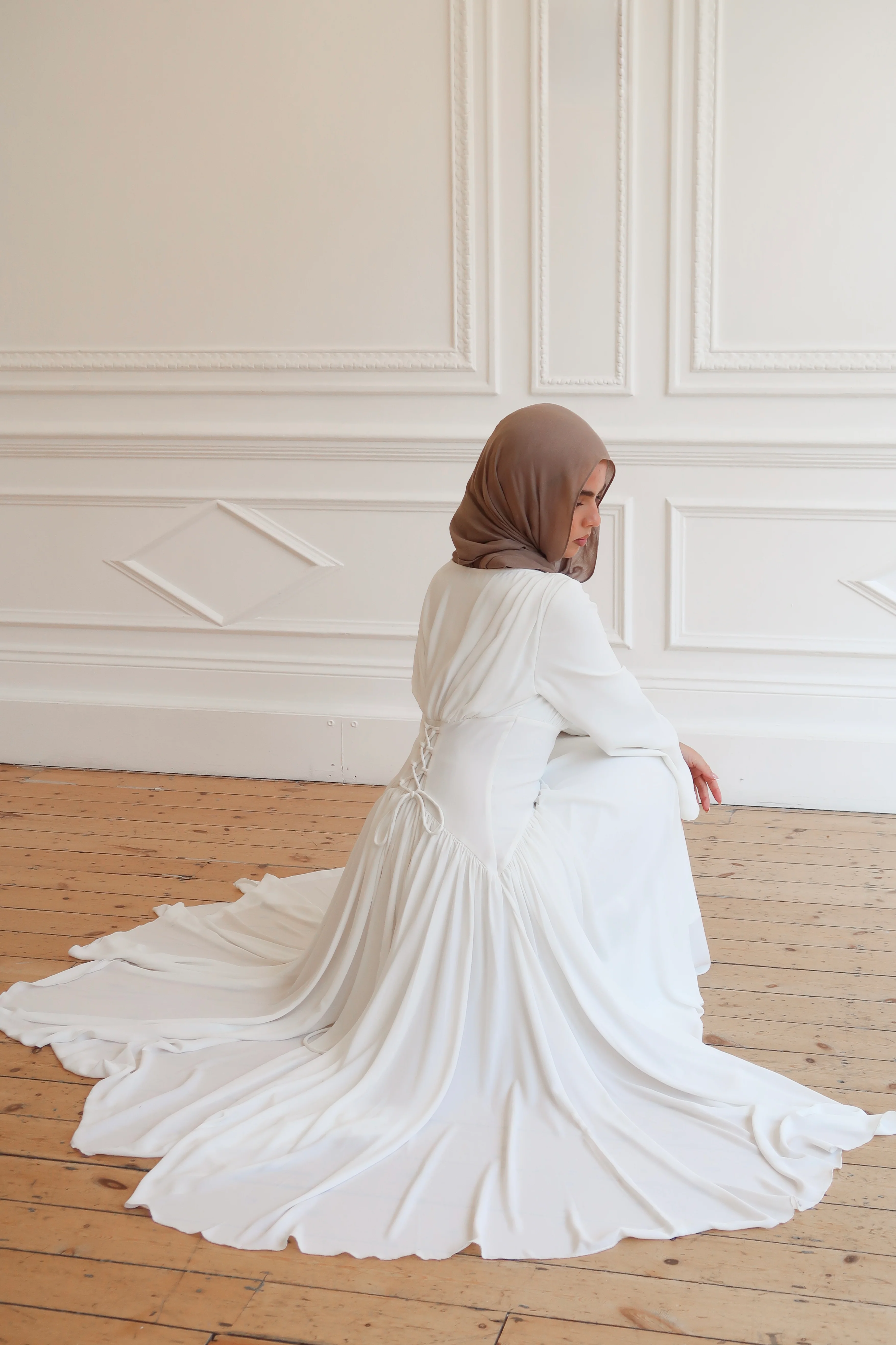Luna - Ivory Pleated Chiffon Corset Maxi Dress - Image 3