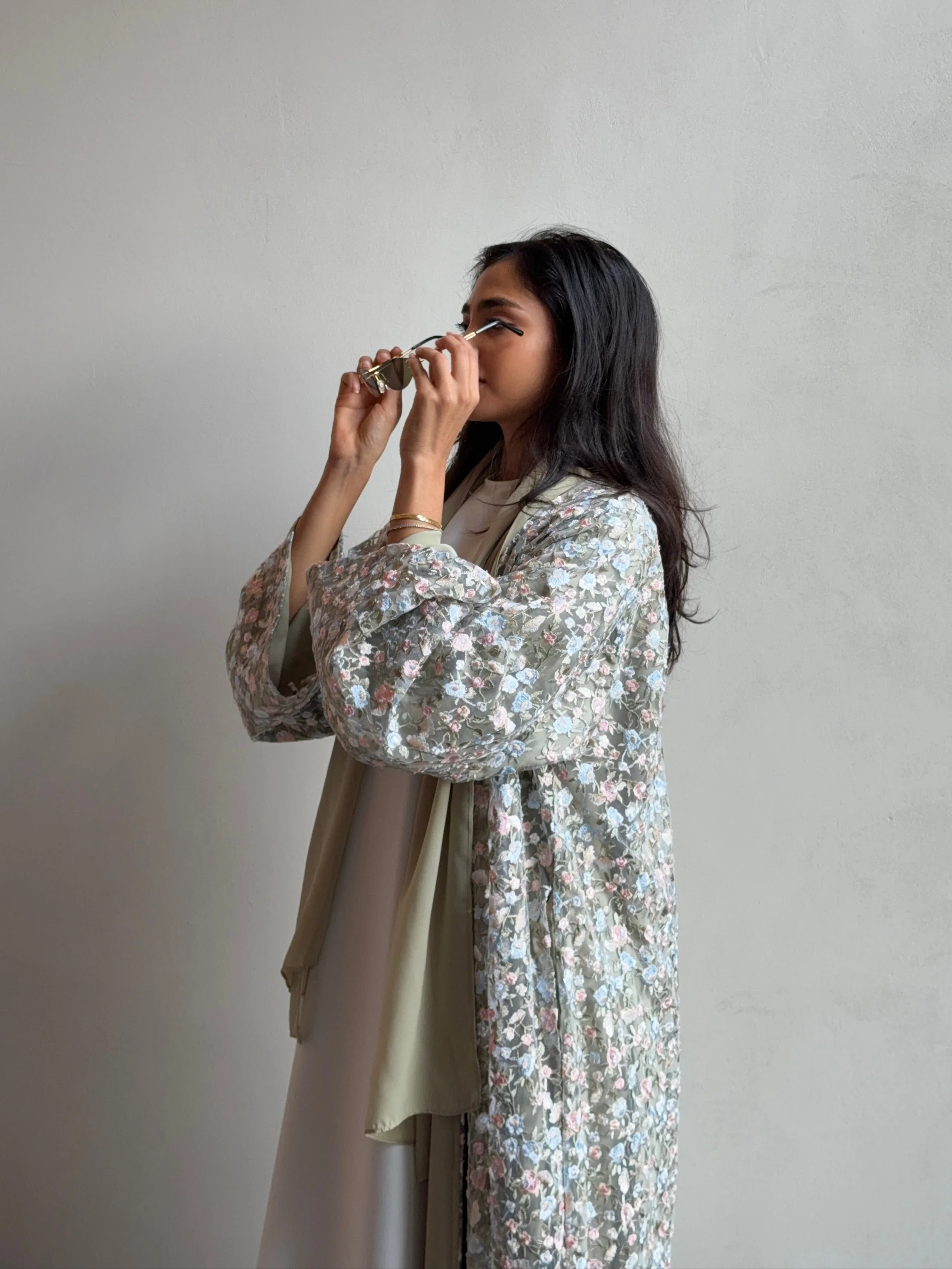 Olive Meadow Abaya - Image 7