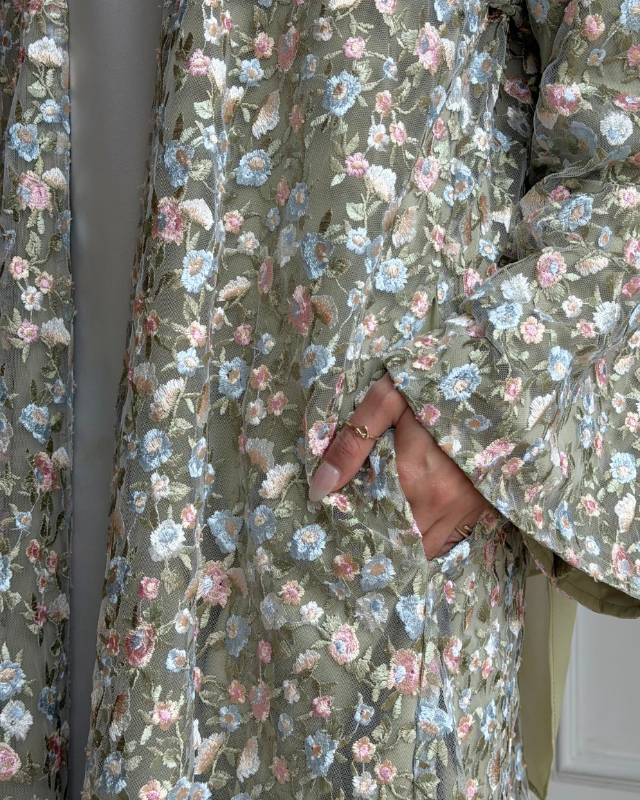 Olive Meadow Abaya - Image 8