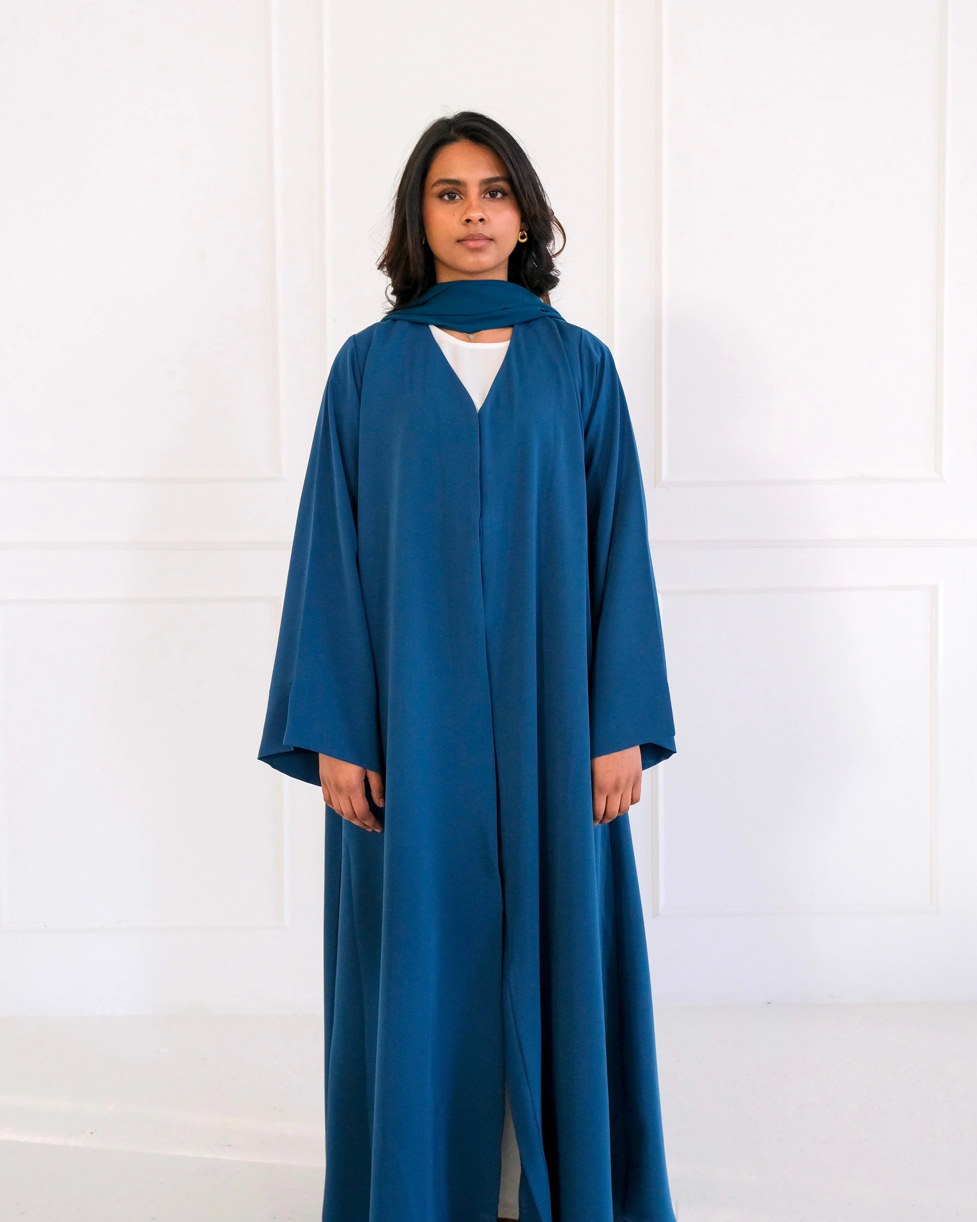 Teal Blue Abaya - Image 3